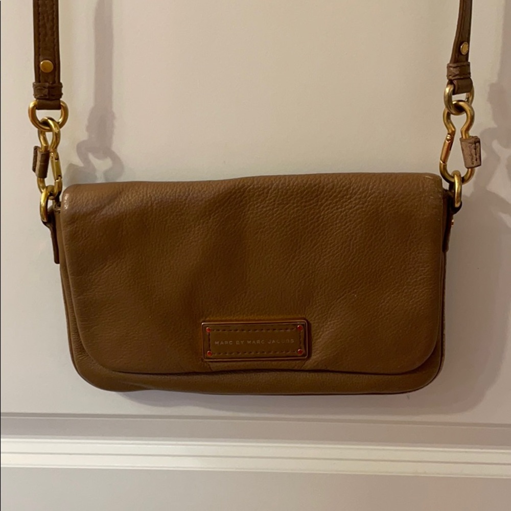 Marc Jacob too hot to handle crossbody